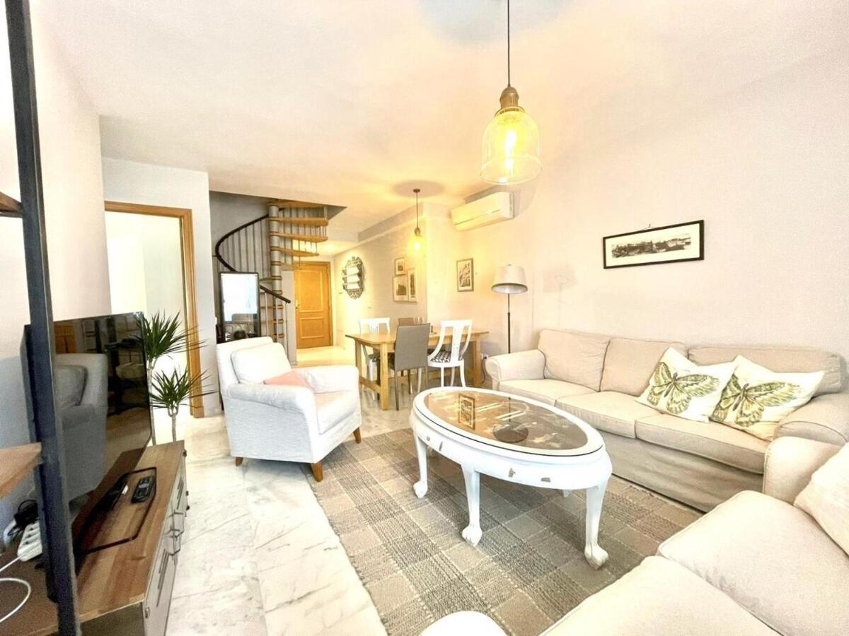Calu Homes Duplex Cerca Playa De Huelin Malaga Ngoại thất bức ảnh